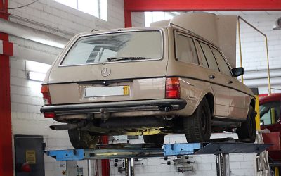 Mercedes S123 280TE 444: Bilder von der Restauration 1