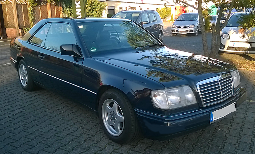 C124 230CE 904 Blau HU Termin: Sekt oder Selters?