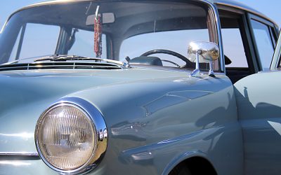 Mercedes Benz W110 230: Horizontblaue Erinnerungen!