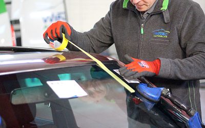 W124 E220 512: Frontscheibe neu mit Gero von Wintec!