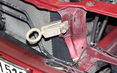 W124 E220 512 Wildunfall: Schäden für`s Erste repariert!