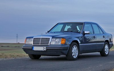 Sternwarter Archiv. W124 300E-24 Nautikblau: Her damit!