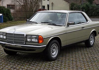 DB 861 und DB 881: Mercedes C123 230 CE Silberdistel2